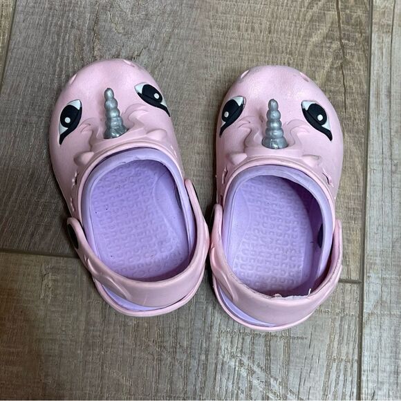 Baby Girl Toddler Pink Magical Unicorn Slip On Clogs Shoes Toddler Baby Size 4-5 - Picture 3 of 9